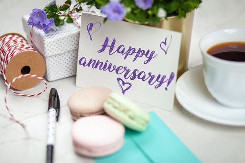 Happy Wedding Anniversary Wishes, Greetings, Messages and Captions